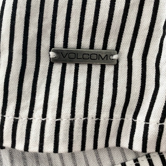 Volcom ‘SMOCK OF SEGULZ CAMI’ NEW WITH TAGS - Picture 6 of 6